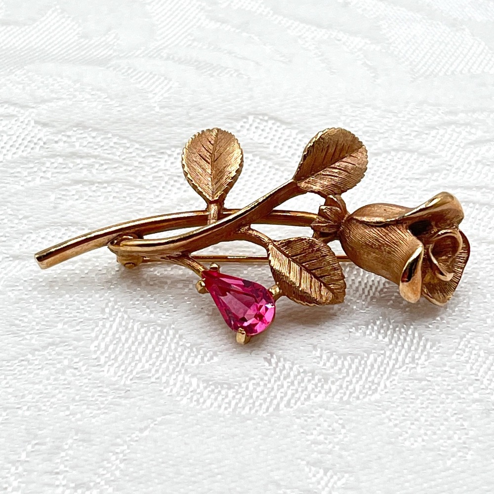 Vintage Avon Brushed Gold Tone Floral Rose Stem Spray Brooch w/ Pink Rhinestone
